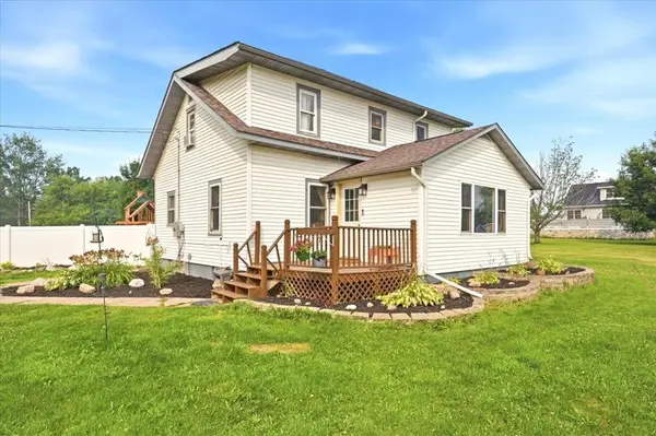 825 1st Avenue, Cumberland, WI 54829