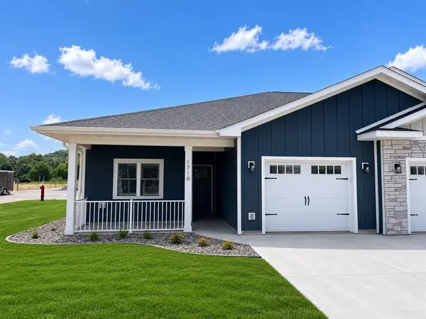 1716 Whitetail Way, Altoona, WI 54720