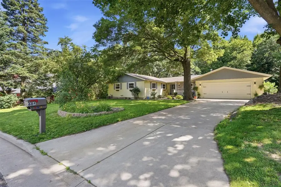 604 Manor Court, Altoona, WI 54720 - #2