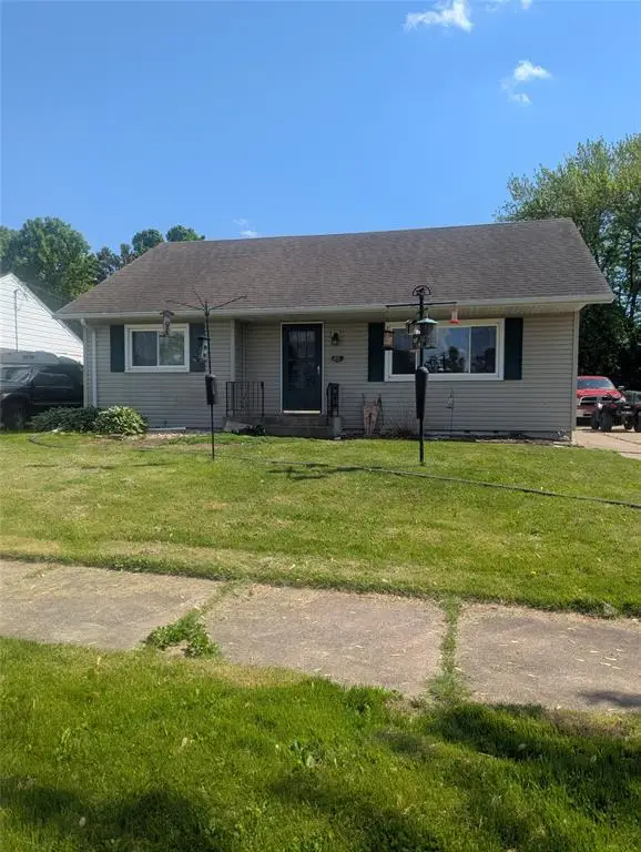 418 E School Street, Thorp, WI 54777