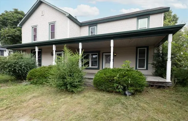 523-525 Bay Street #2, Chippewa Falls, WI 54729