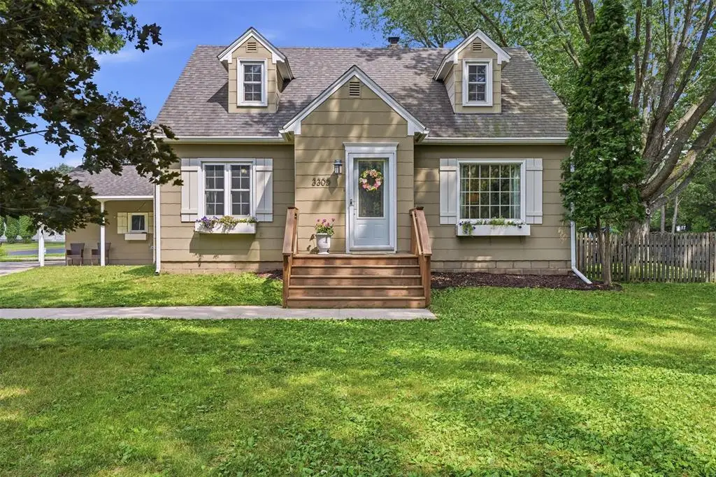 3305 Halsey Street, Eau Claire, WI 54701 - #1