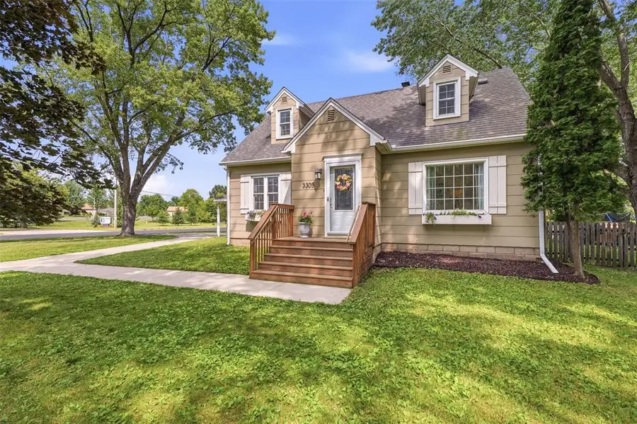 3305 Halsey Street, Eau Claire, WI 54701 - #2