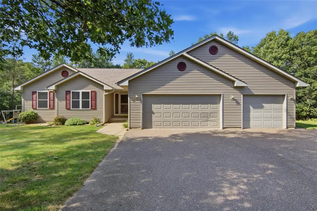 6200 Joanne Lane, Altoona, WI 54720 - #1