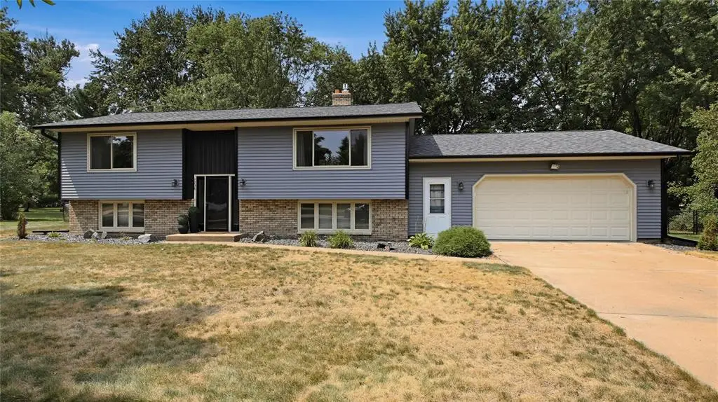 1238 Dogwood Drive, Eau Claire, WI 54701 - #1