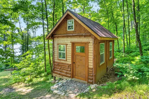 6925W Hemlock Haven Road, Winter, WI 54896