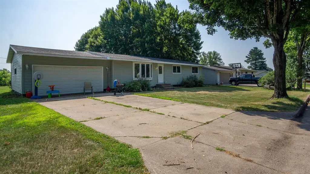 804 Thompson Street, Bloomer, WI 54724 - #1