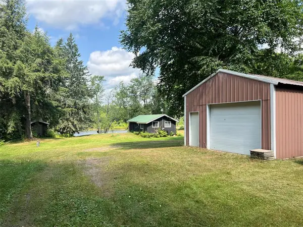 6123N Dog Patch Road, Park Falls, WI 54552
