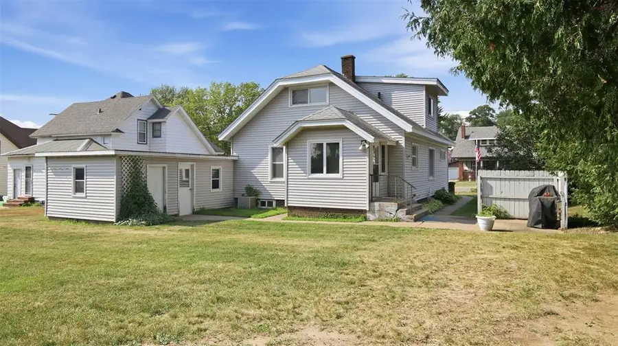 614 17th Avenue, Reedsburg, WI 54724 - #3
