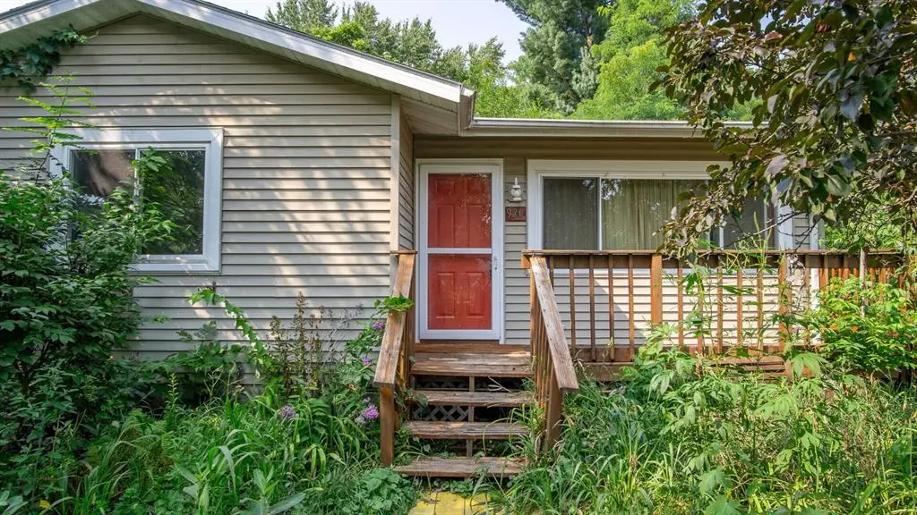 920 Cedar Street, Eau Claire, WI 54703 - #1