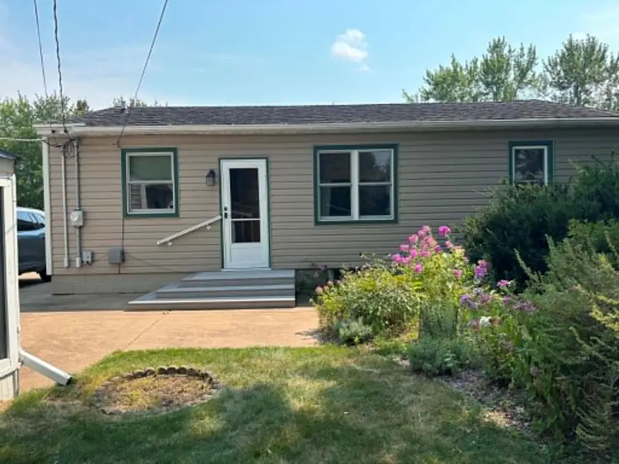 2120 Valmont Avenue, Eau Claire, WI 54701 - #2