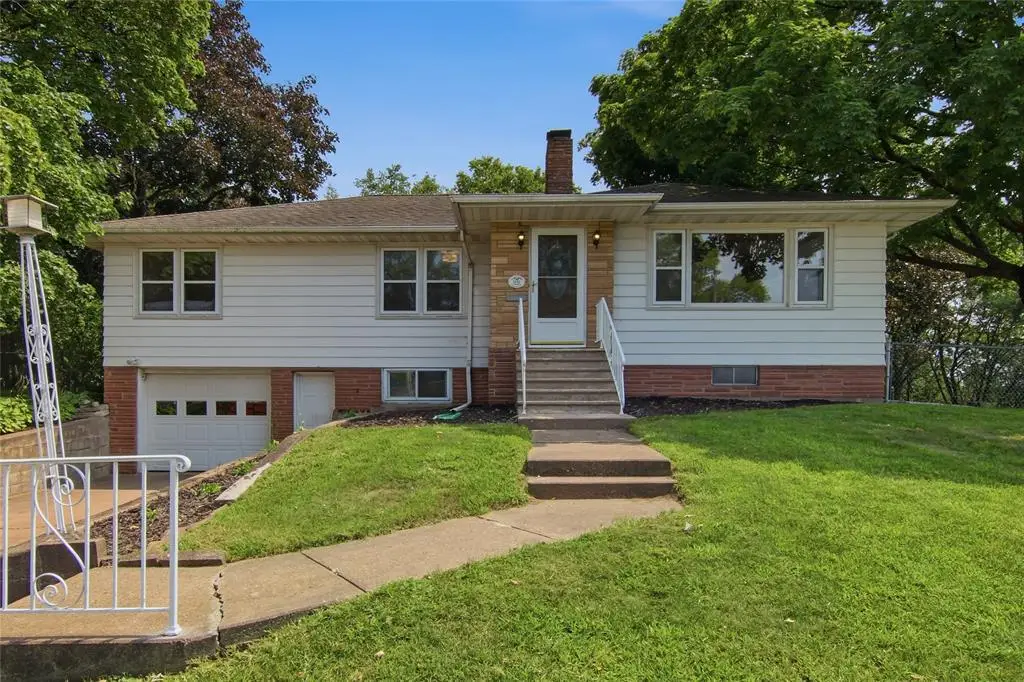 509 Earl Street, Eau Claire, WI 54701 - #1