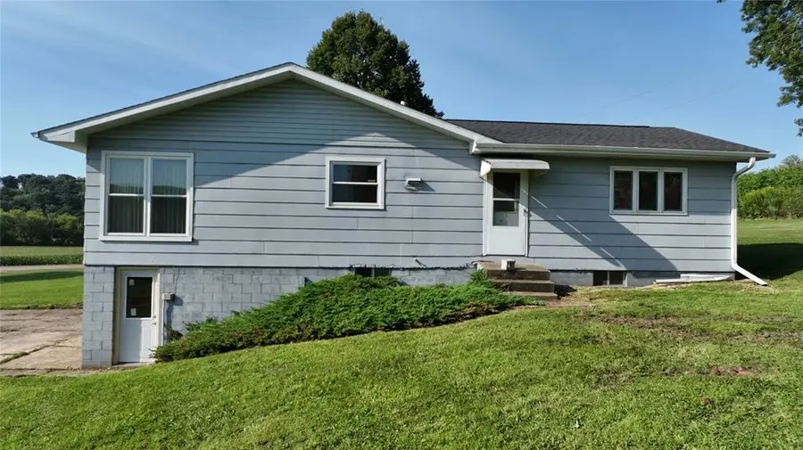 W23748 State Road 95, Arcadia, WI 54612 - #3