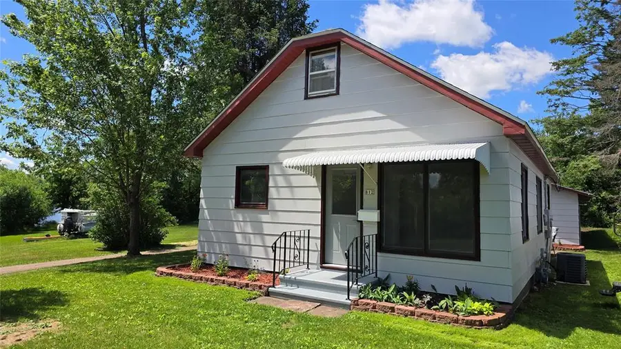812 Phipps Avenue, Rice Lake, WI 54868 - #2