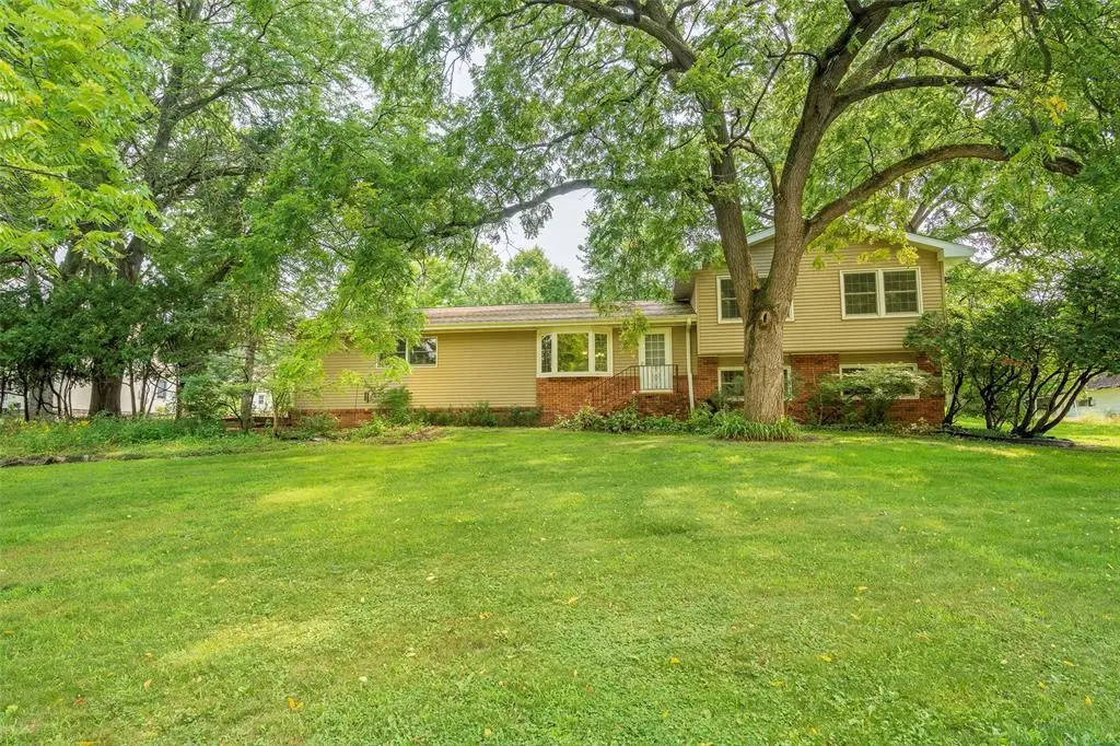 906 3rd Avenue, Durand, WI 54736 - #1