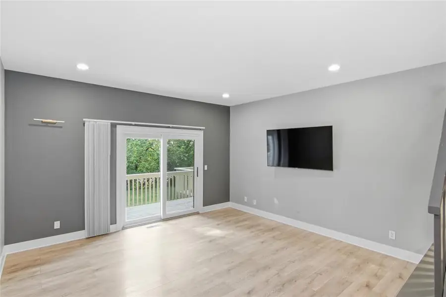2731 Morningside Drive #A, Eau Claire, WI 54703 - #3