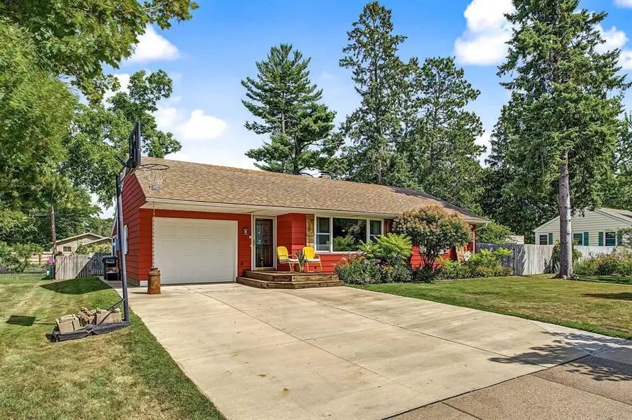 2313 14th Street, Eau Claire, WI 54703 - #2