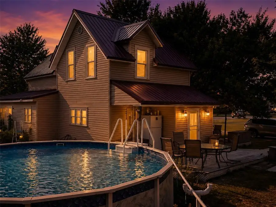 1632 Tainter, Menomonie, WI 54751 - #3