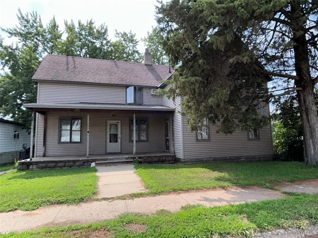 107 N Main Street, Cochrane, WI 54622 - #1
