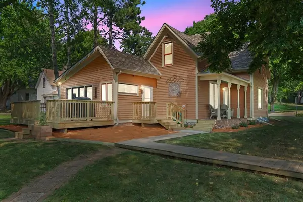 1221 10th Street, Menomonie, WI 54751
