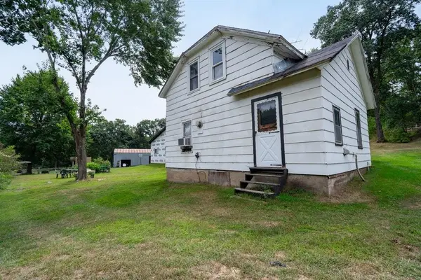S11940 Lowes Creek Rd, Eleva, WI 54738