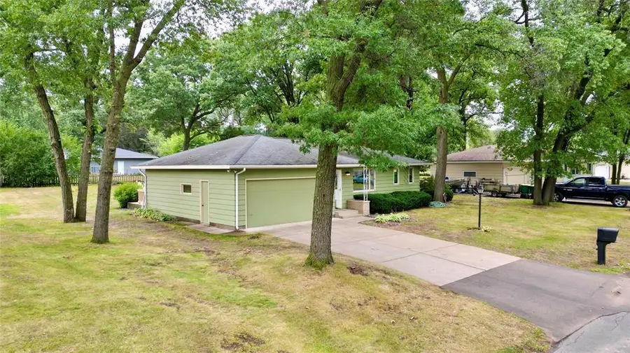 3045 Wedgewood Avenue, Eau Claire, WI 54703 - #2