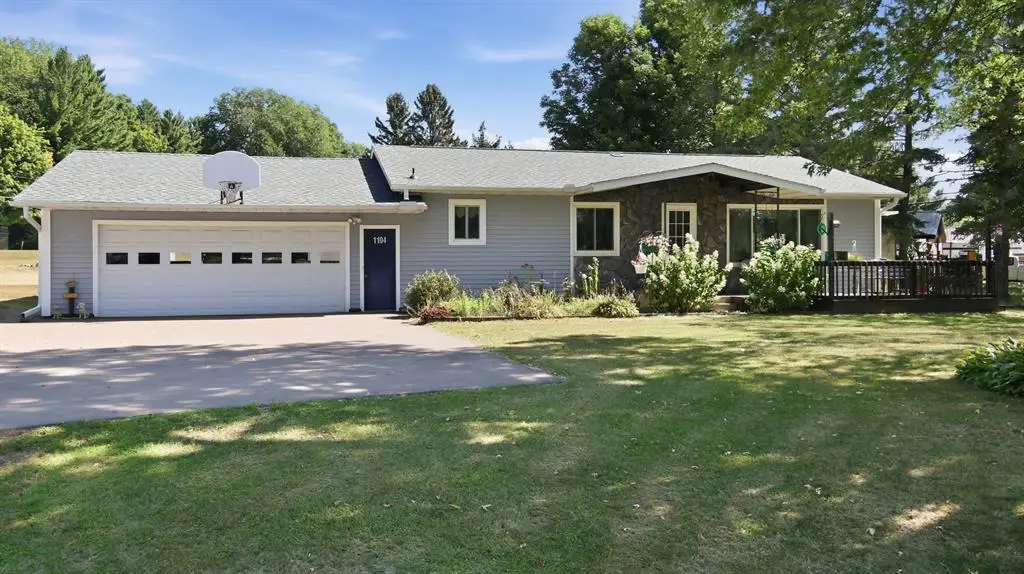 1104 W Winter Avenue, Elmwood, WI 54740 - #1