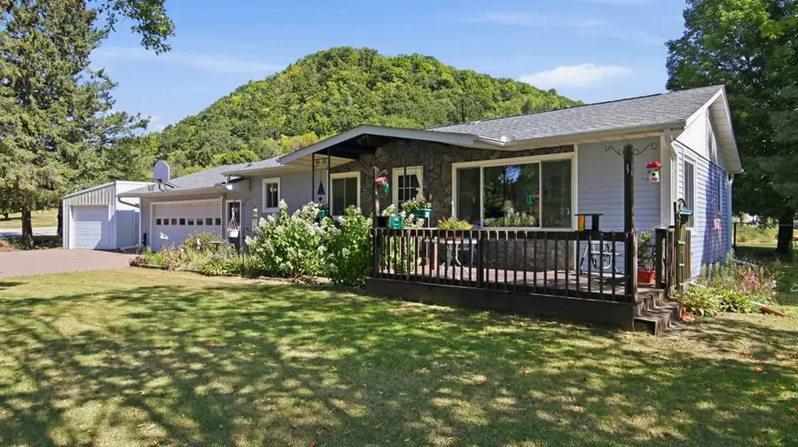 1104 W Winter Avenue, Elmwood, WI 54740 - #2