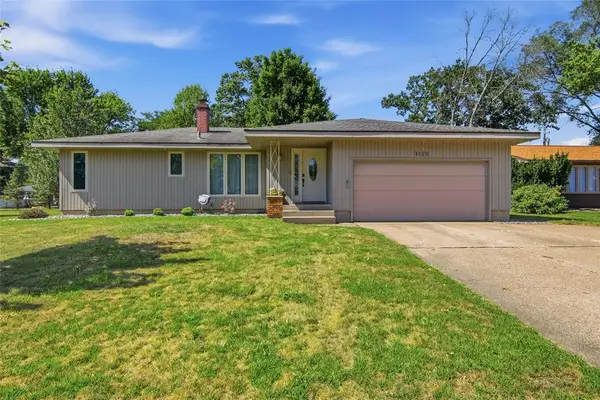 3120 Monroe Street, Eau Claire, WI 54703