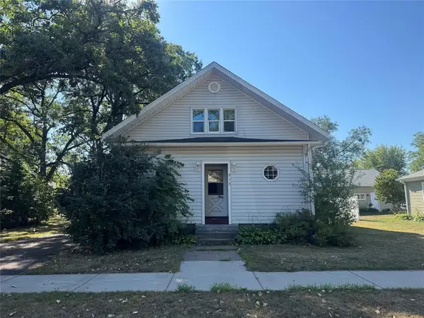 915 Miles Street #1-2, Chippewa Falls, WI 54729