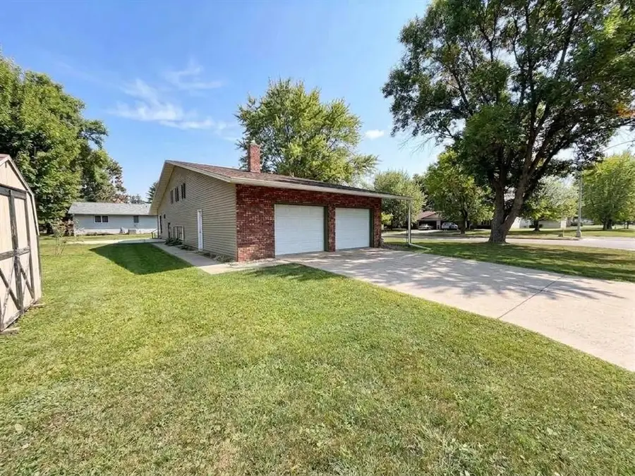 1006 Wisconsin Avenue, Rice Lake, WI 54868 - #3
