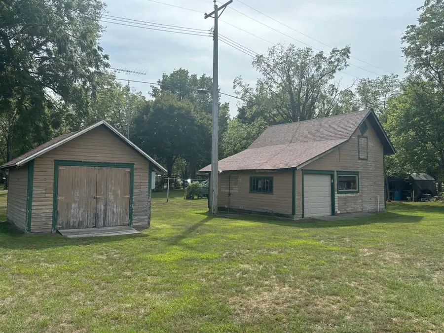 411 Prairie Street, Pepin, WI 54759 - #3