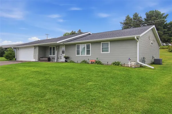 61 Westbrook Drive, Bloomer, WI 54724