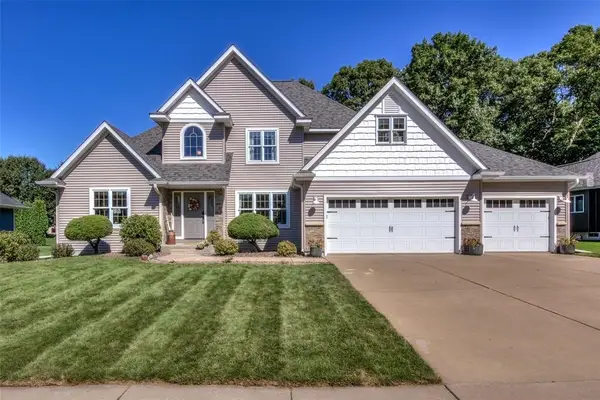 3208 Tiburon Drive, Eau Claire, WI 54701