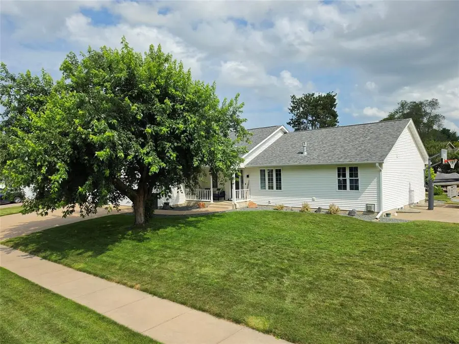 4508 Springfield Drive, Eau Claire, WI 54701 - #2
