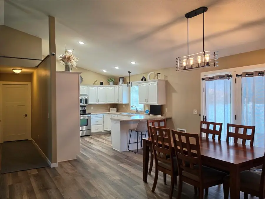 4508 Springfield Drive, Eau Claire, WI 54701 - #3