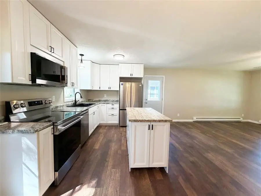 512 E Bracklin Street, Rice Lake, WI 54868 - #3