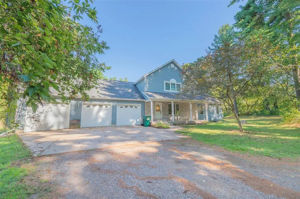 5135 S County Road B, Eau Claire, WI 54701 - #1