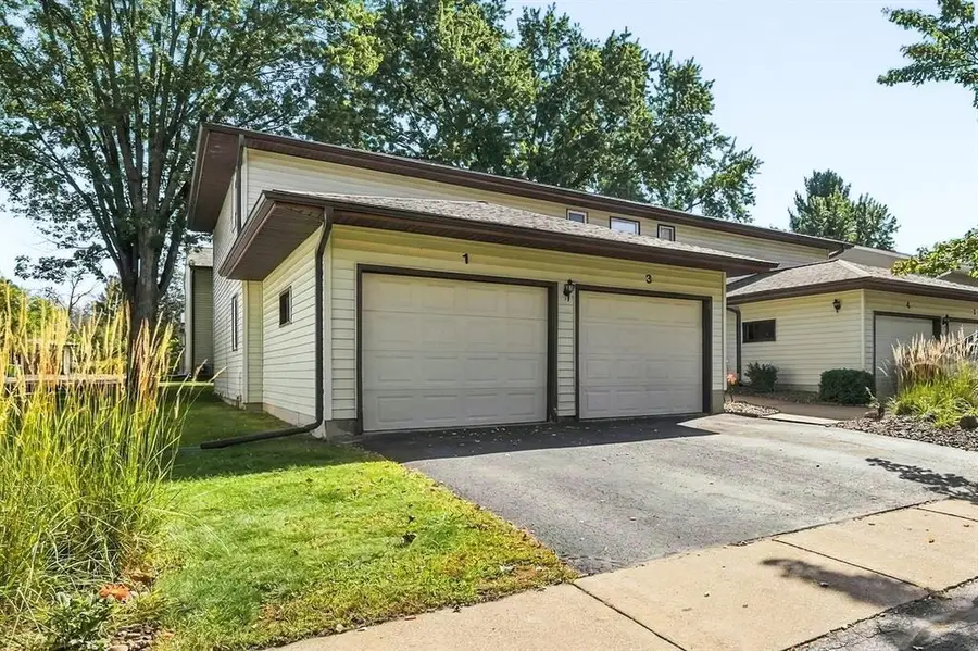 303 Harvest Lane #3, Altoona, WI 54720 - #3