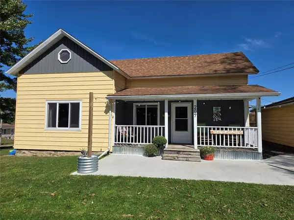 207 W 15th Street, Neillsville, WI 54456
