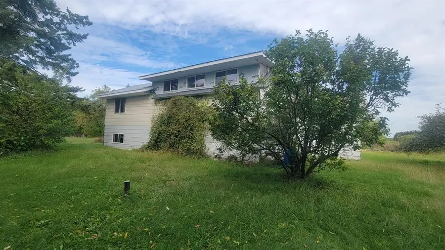 3585 Highway 49, Rosholt, WI 54473 - #3