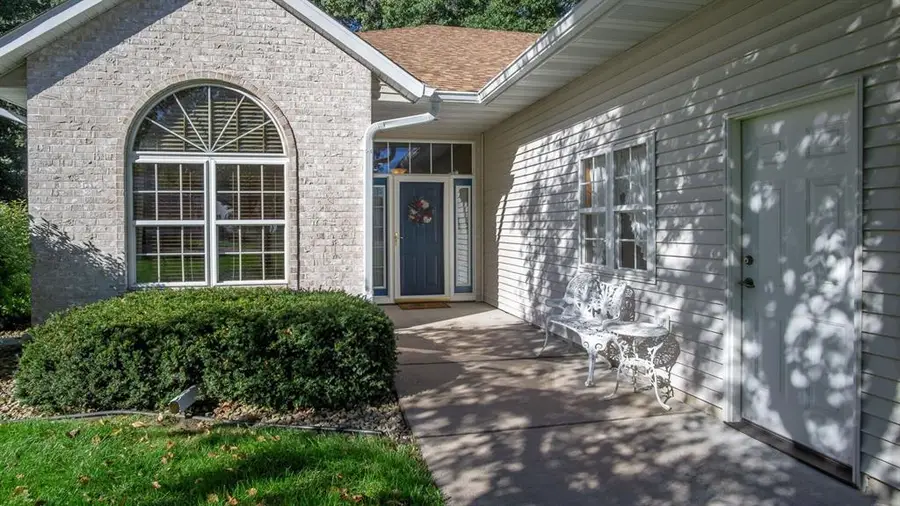 3808 Gables Court, Eau Claire, WI 54701 - #3