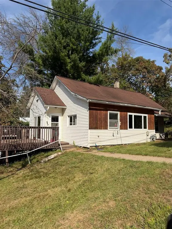 137 E Walnut Street, Glenwood City, WI 54013