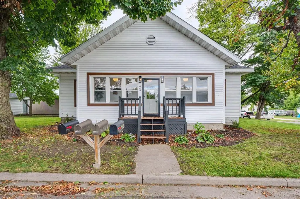 407 8th Avenue, Durand, WI 54736 - #1