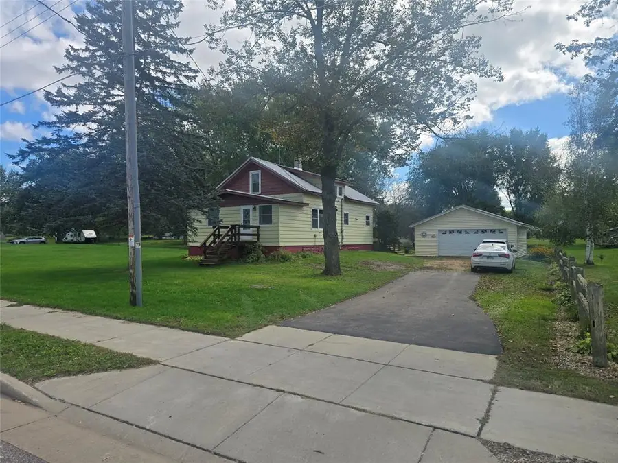 307 E Begley Street, Greenwood, WI 54437 - #2