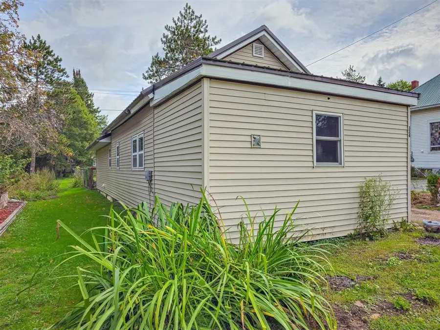 324 S Main Street, Granton, WI 54436 - #2