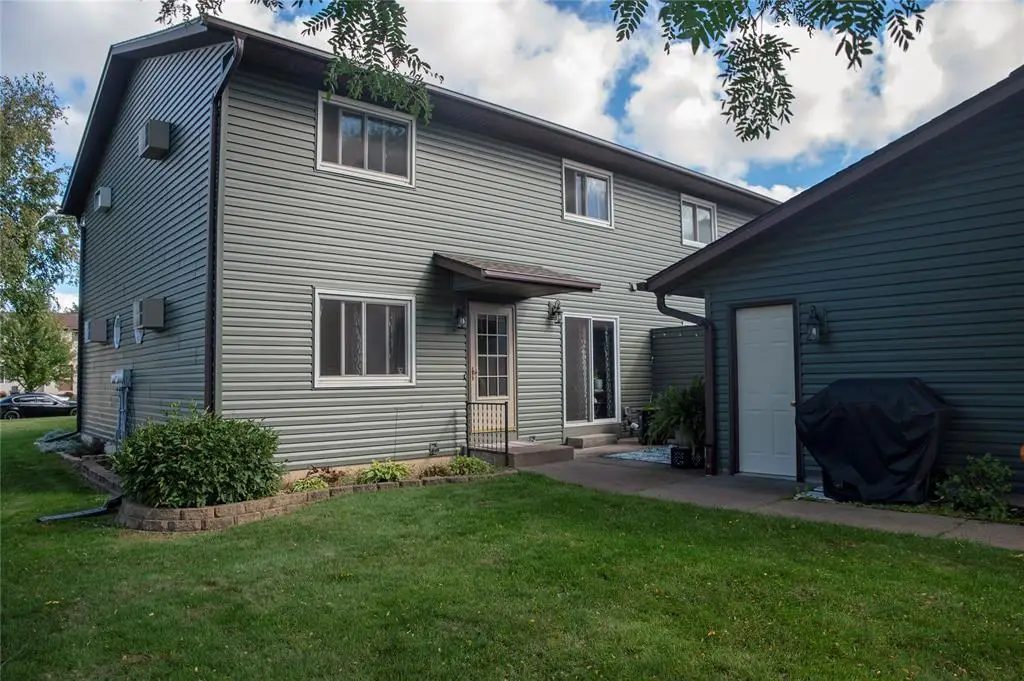 3102 Garner Street #4, Eau Claire, WI 54701 - #1