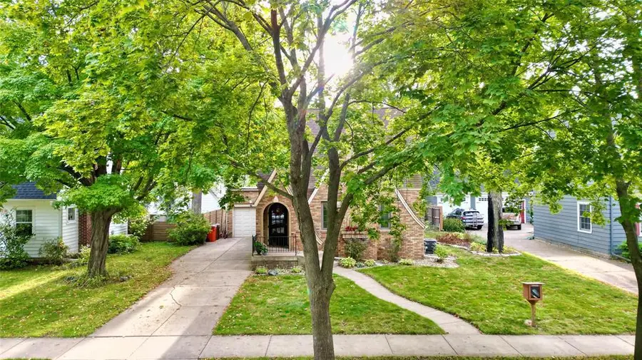 1627 Rust Street, Eau Claire, WI 54701 - #3