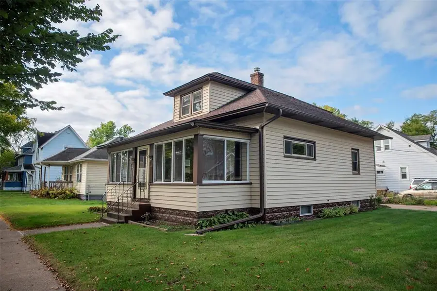 2428 4th Street, Eau Claire, WI 54703 - #3