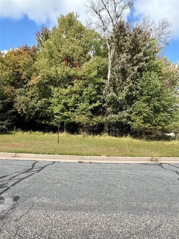 2514 Eagle Terrace, Eau Claire, WI 54703 - #2